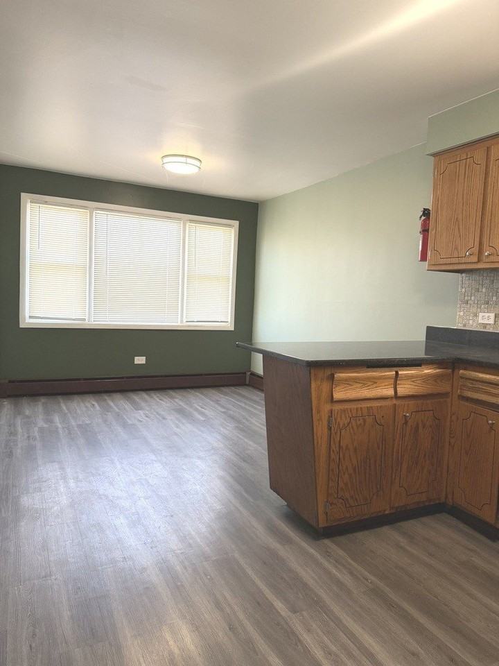 6637 S Whipple St #2 - Photo 6 of 13