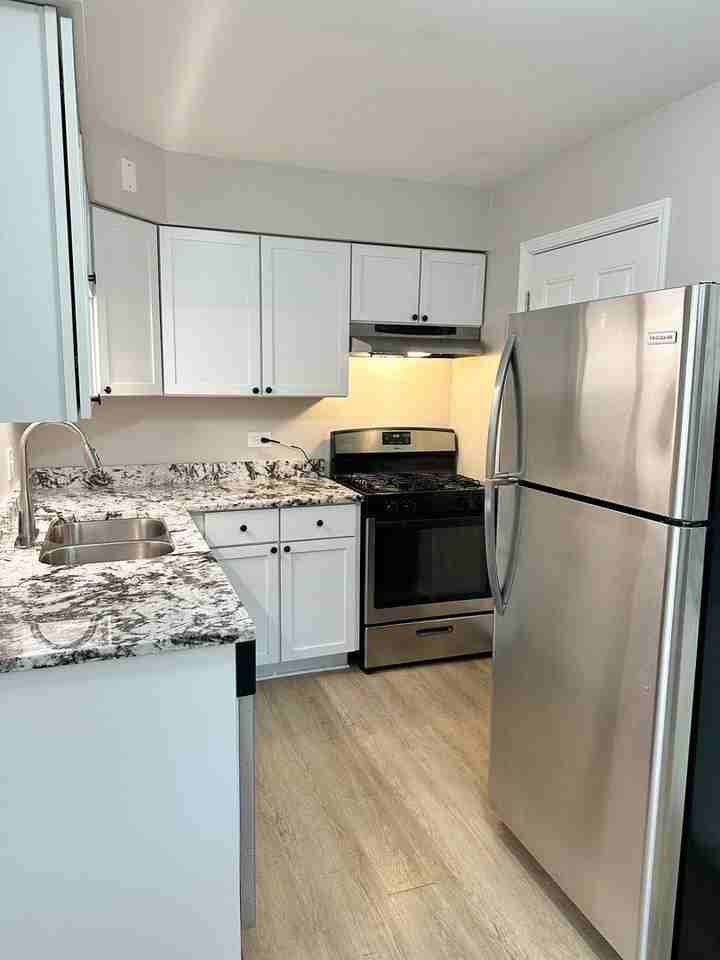 525 Ryan Ln #B - Photo 6 of 14