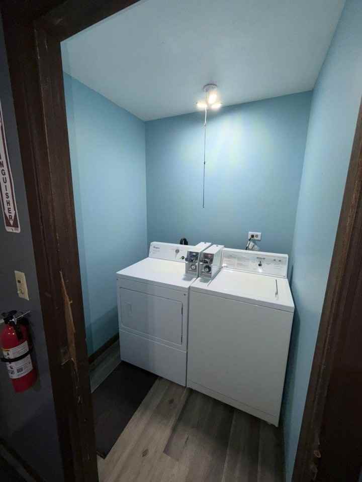 1100 9th St #1 - Photo 6 of 6