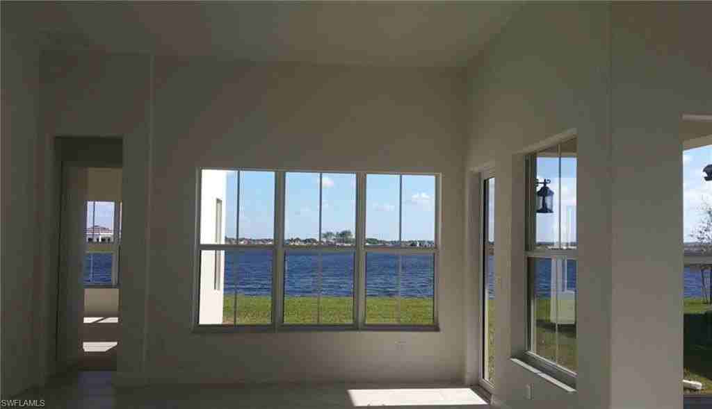 5198 Vizcaya St - Photo 3 of 10