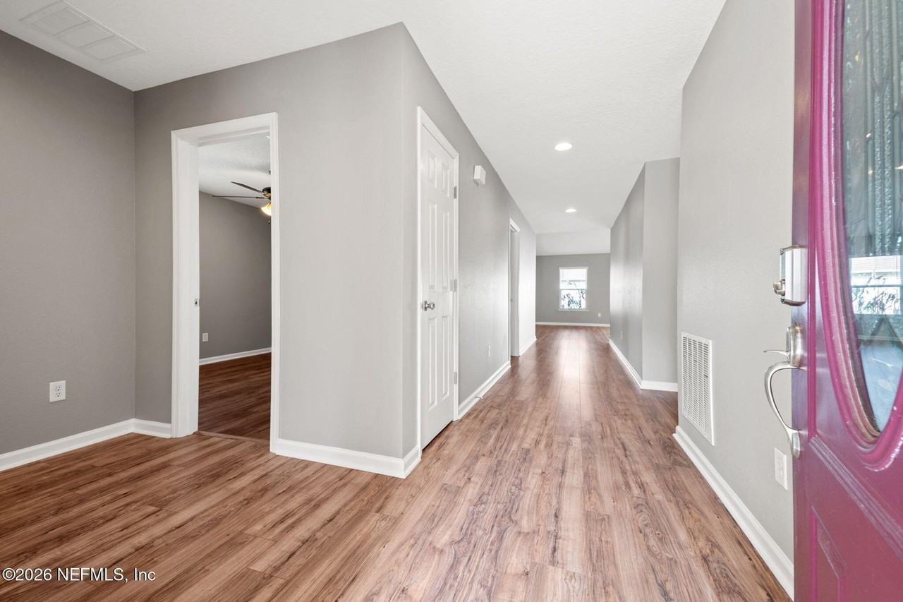 7377 Benes Trl - Photo 4 of 31