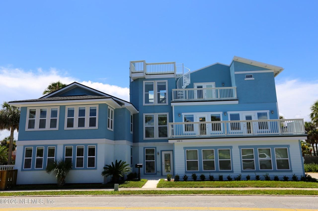 630 2nd St S #1 - Photo 4 of 23