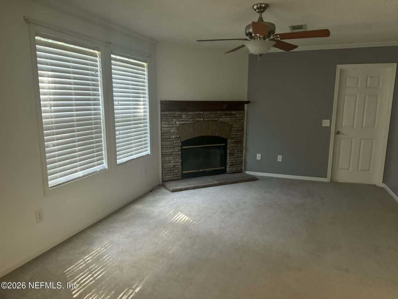 176 Basin Dr - Photo 3 of 18