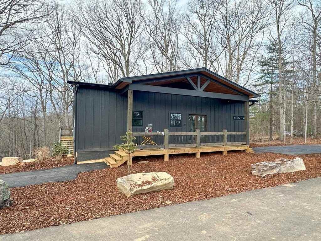 660 Old Toccoa Rd - Photo 2 of 45