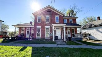 153 N Sycamore St - Photo 1 of 1