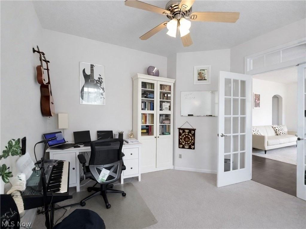 4509 Millbrook Way - Photo 5 of 27