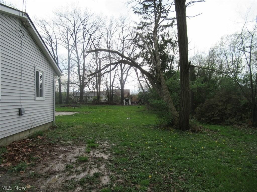 1462 Harvard Dr - Photo 3 of 23