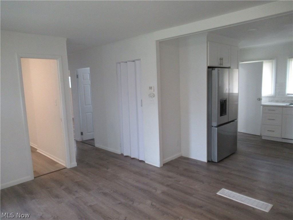 1462 Harvard Dr - Photo 5 of 23