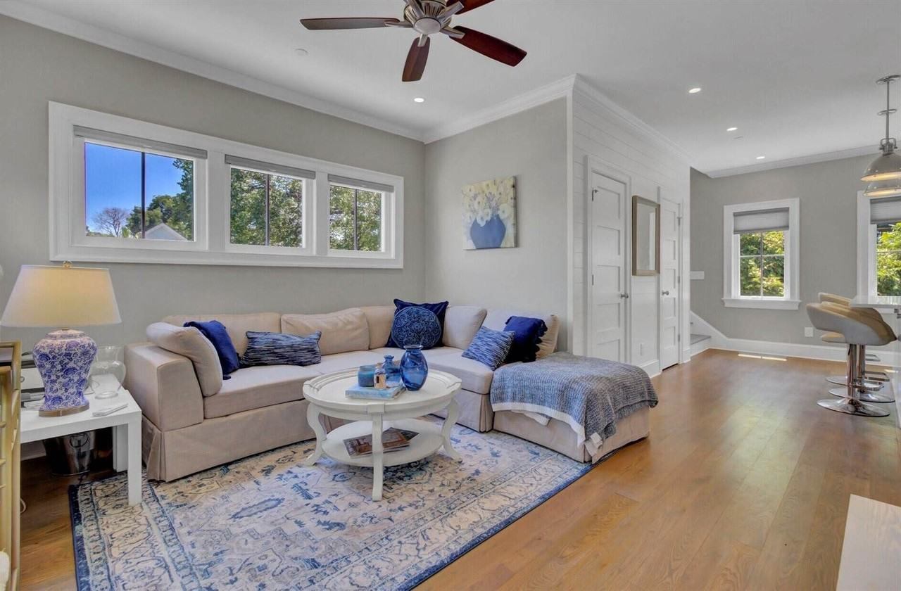 315 Ashley Ave #C - Photo 6 of 40