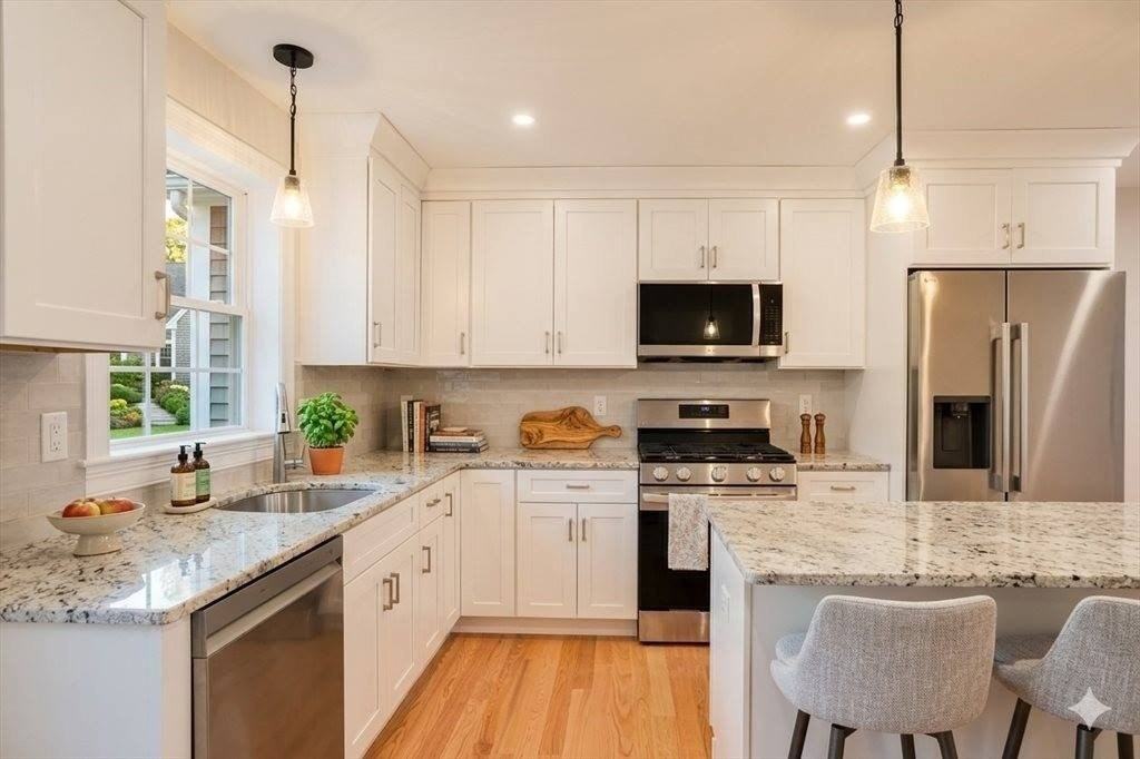 515 Mendon Rd #2 - Photo 3 of 18