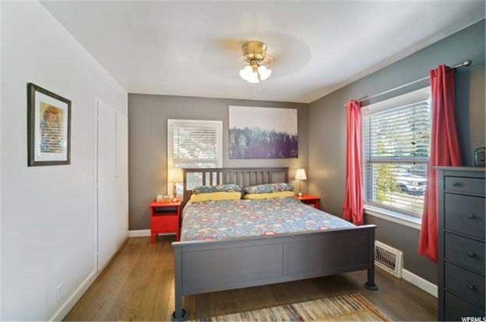 2506 S Hartford St - Photo 5 of 15