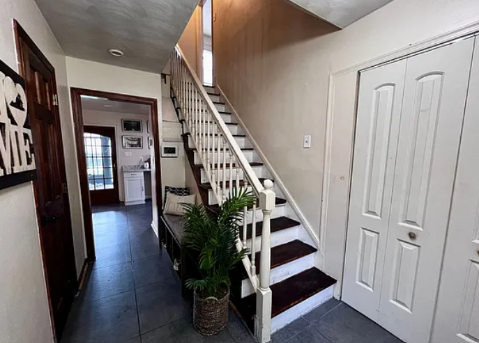 4505 Mallard Cres #1 - Photo 2 of 16