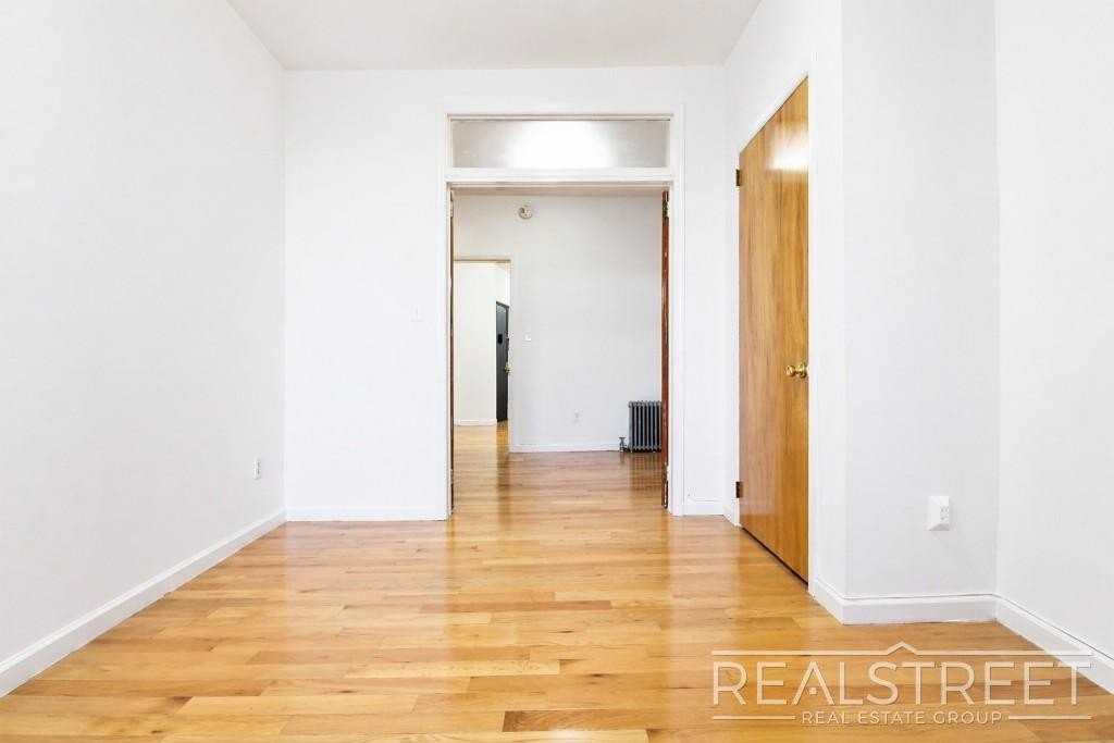 183 7th Ave #1 - Photo 3 of 9