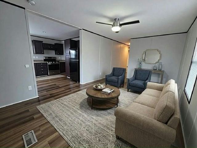 241 Bunting Ln #241 - Photo 2 of 8