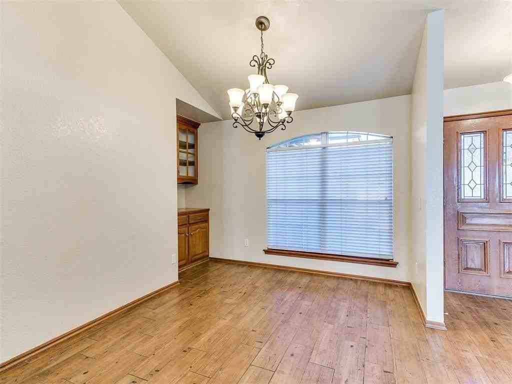 4100 Kent St - Photo 3 of 27