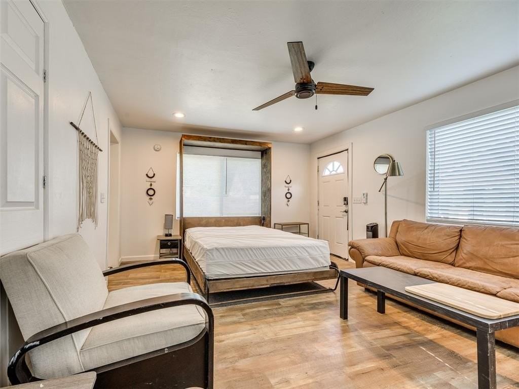 217 E Daws St #217-5 - Photo 4 of 13