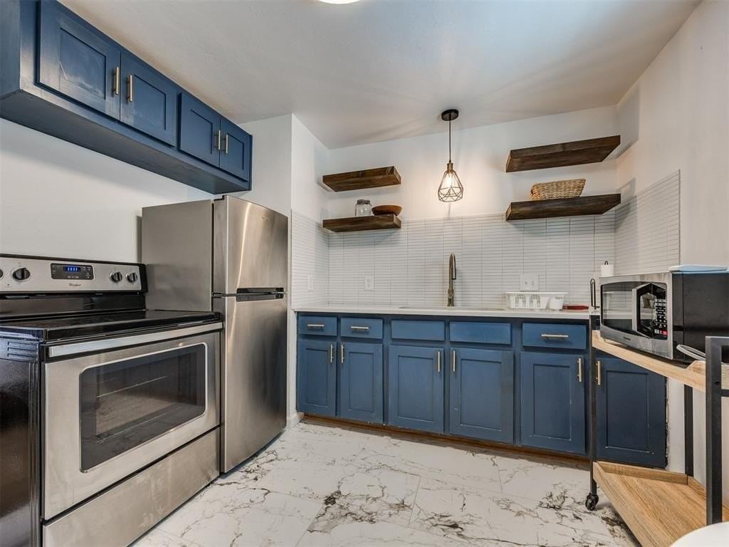 217 E Daws St #217-5 - Photo 7 of 13