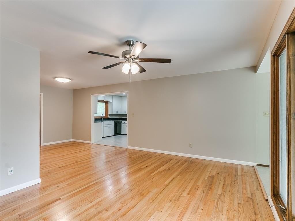 1214 Cruce St - Photo 6 of 32