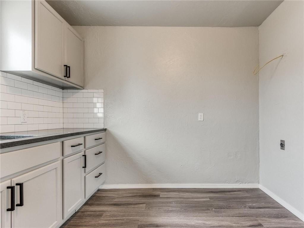 1716 Sw 18th St - Photo 5 of 27