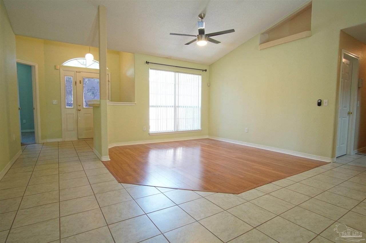 5947 Grandview Dr - Photo 3 of 29