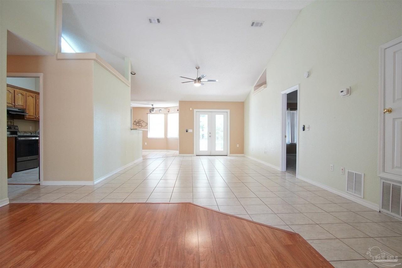 5947 Grandview Dr - Photo 5 of 29