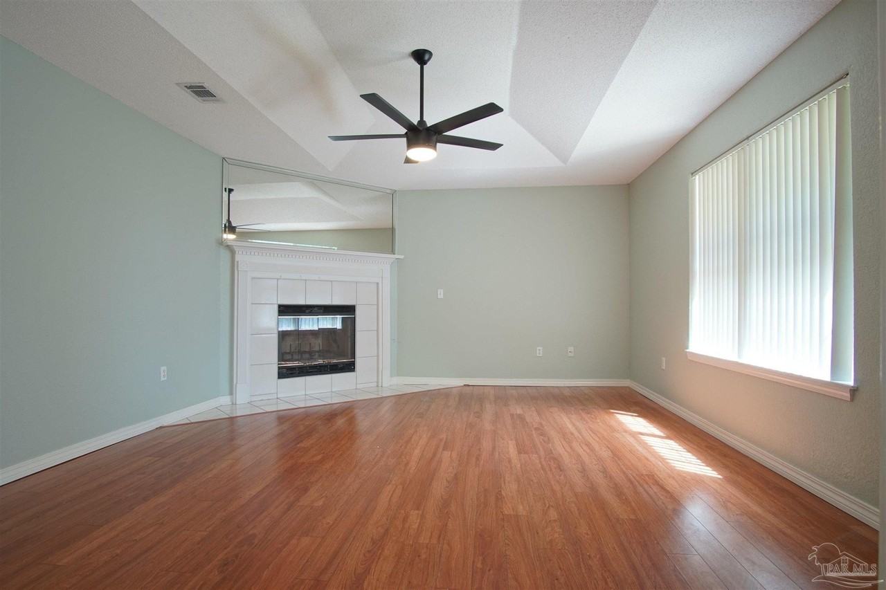 5947 Grandview Dr - Photo 6 of 29