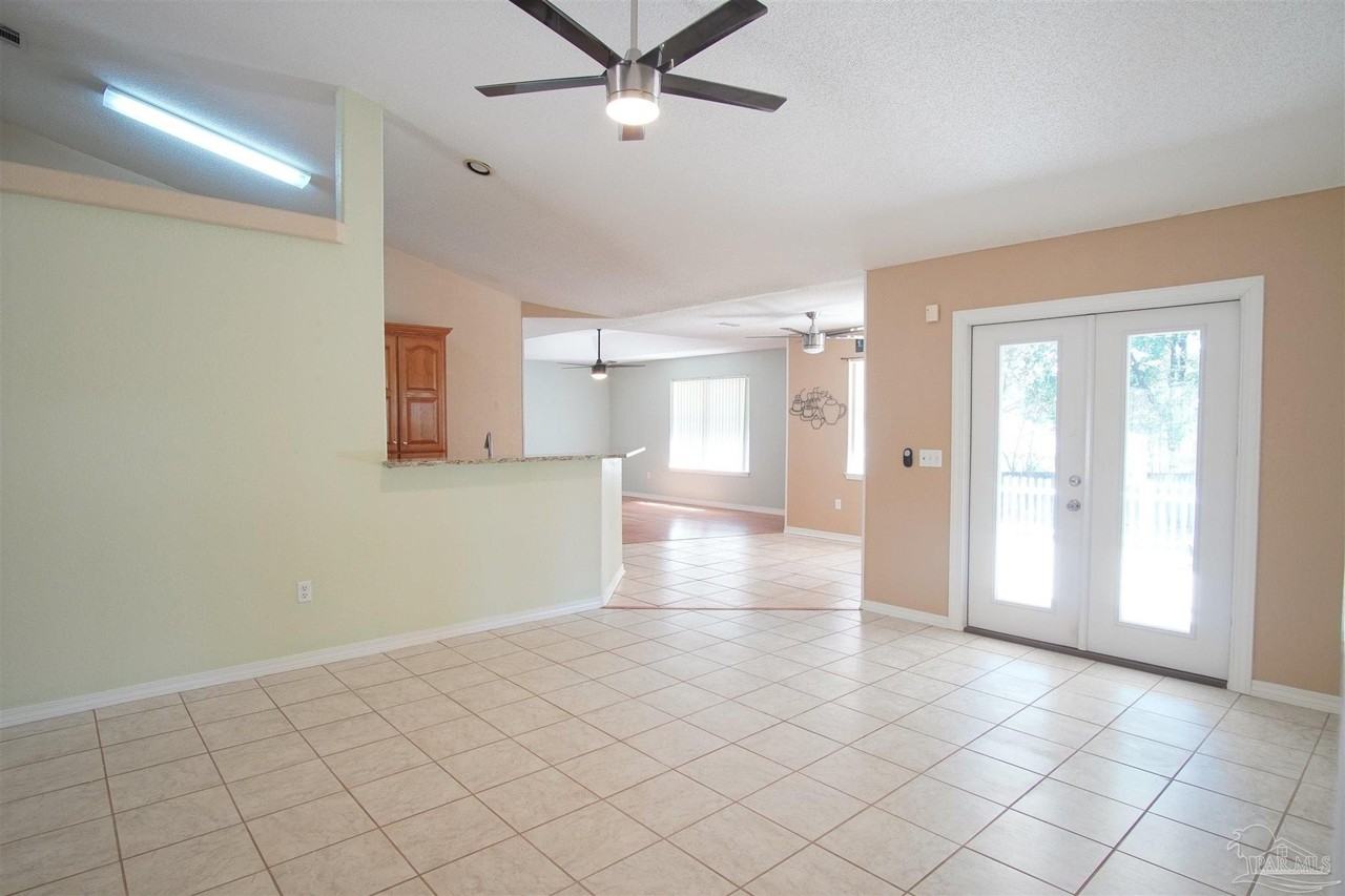 5947 Grandview Dr - Photo 7 of 29