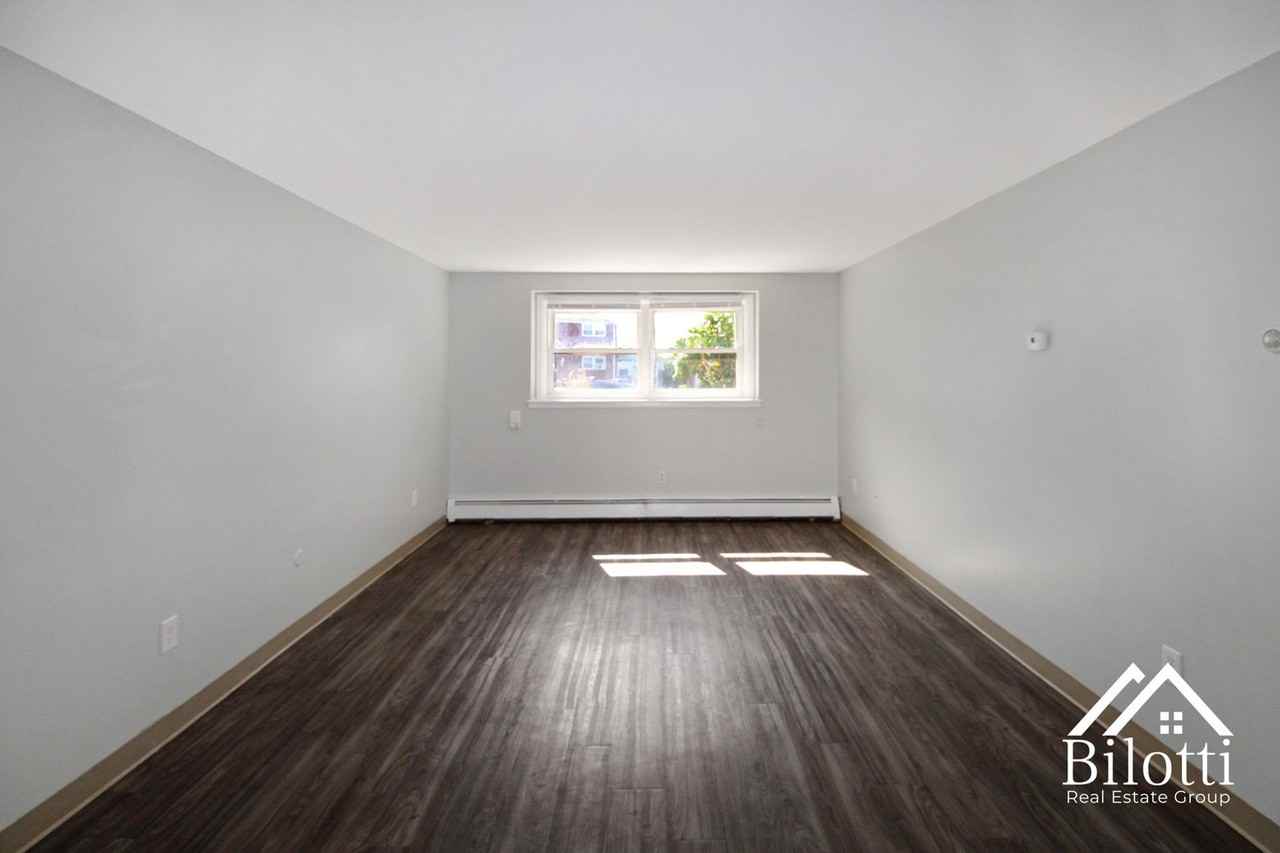 Hillside Terrace Apartments - Photo 5 of 15