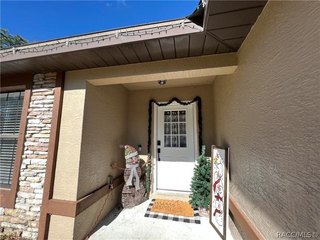 1211 W Newbury St - Photo 7 of 46