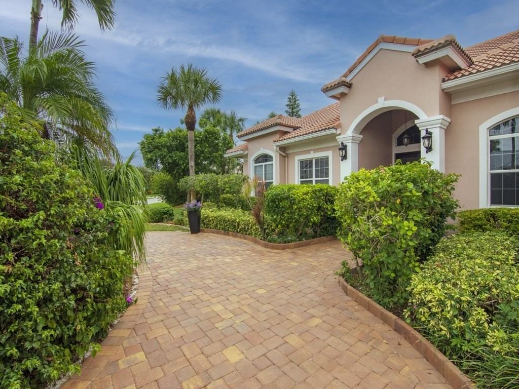 1000 Windermere Way - Photo 6 of 36