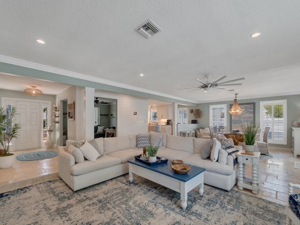 1500 Smugglers Cv - Photo 6 of 36