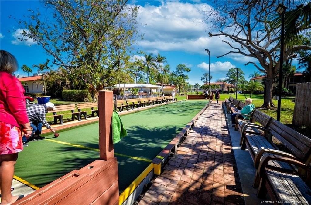 1963 Sw Palm City Rd #F - Photo 7 of 9