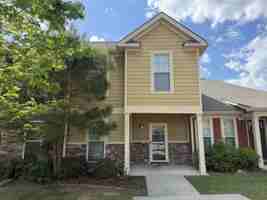 featured image of 1725 Stone Castle Dr Ne