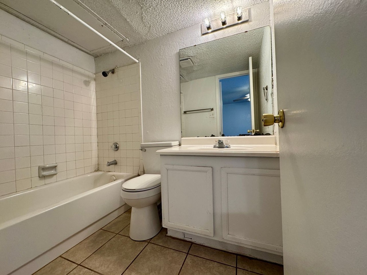 750 N Judge Ely Blvd - Photo 6 of 13