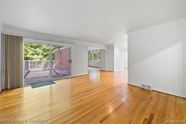 966 Woodlea St - Photo 5 of 23