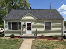 featured image of 2205 Plantation Rd Ne