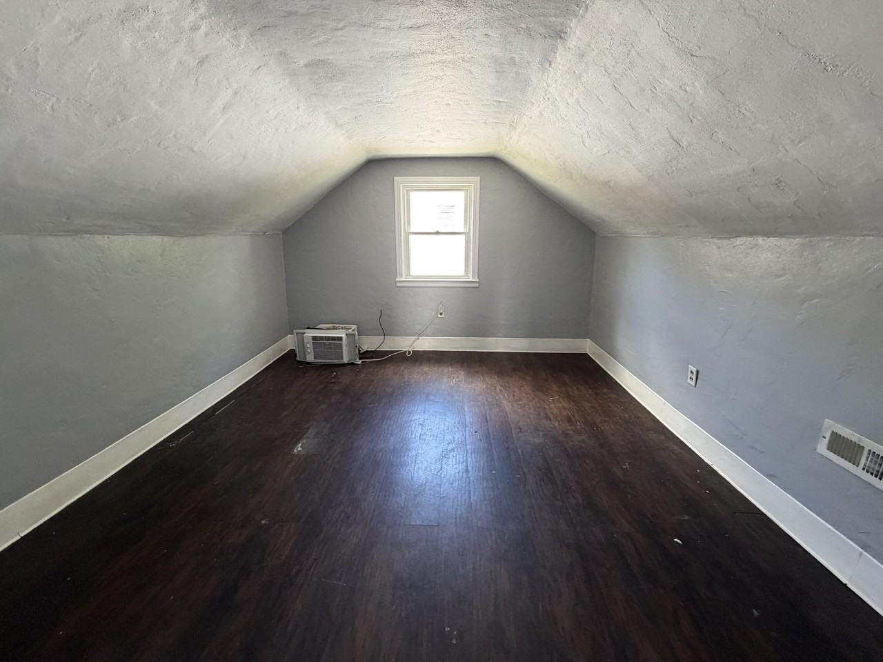 2205 Plantation Rd Ne - Photo 7 of 14