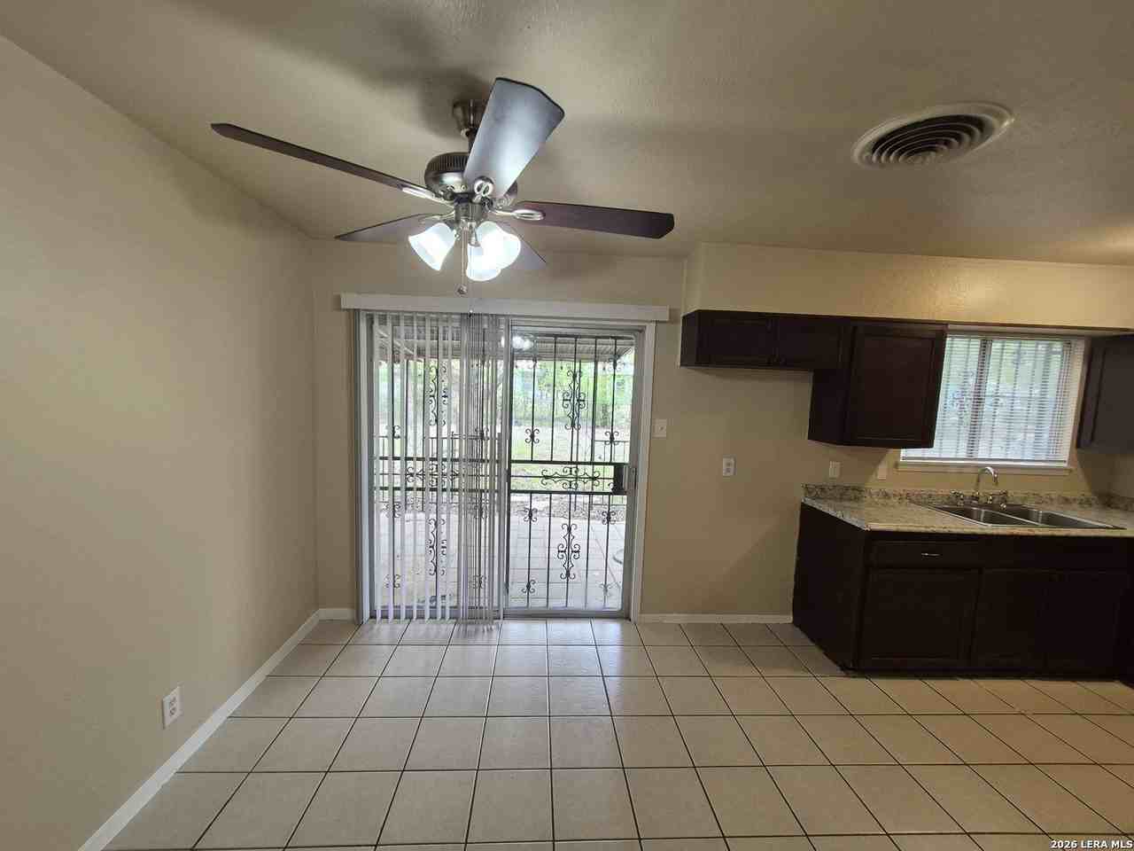 5211 Cinderella St - Photo 3 of 33