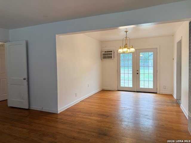 234 Danville Ave - Photo 4 of 12