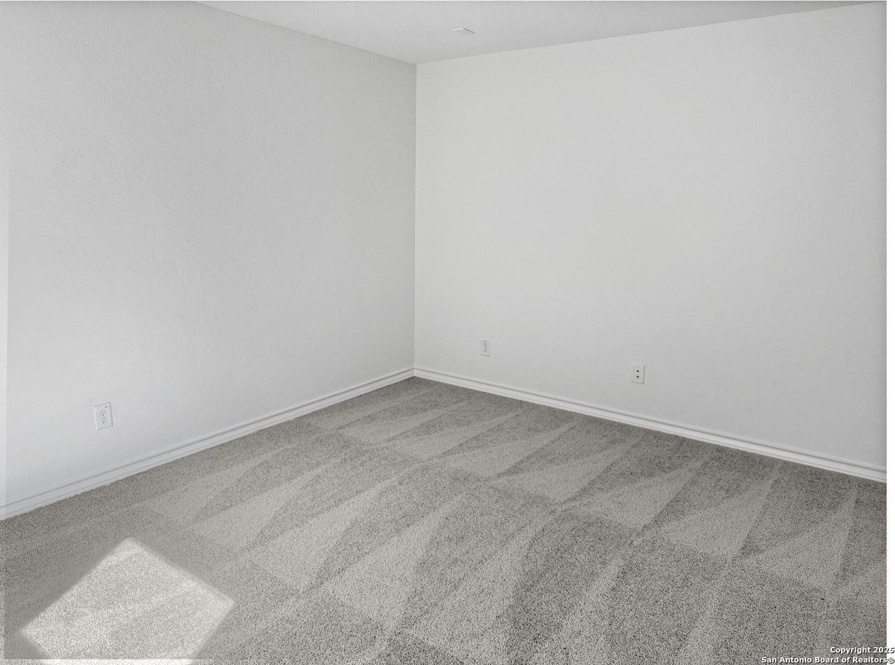 832 Heartseed Ave - Photo 5 of 16