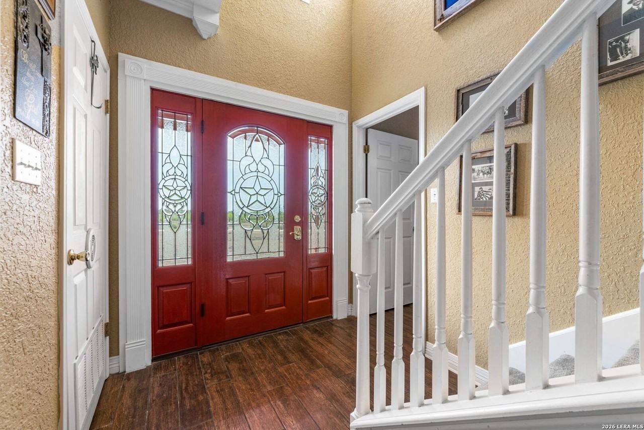 360 Private Road 4619 - Photo 4 of 43