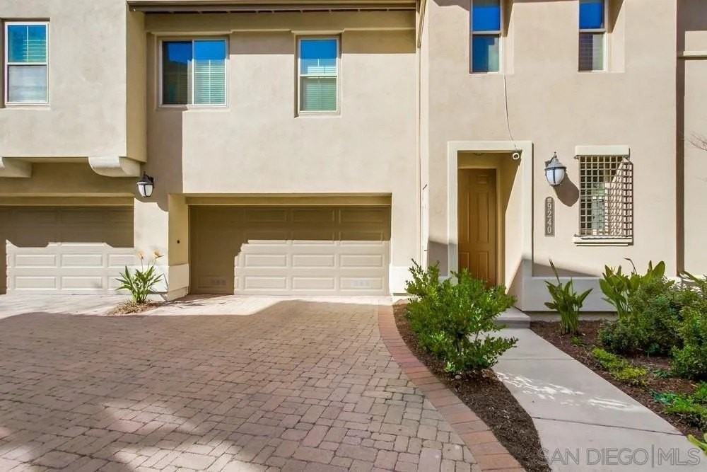 9240 Piantino Way - Photo 3 of 49