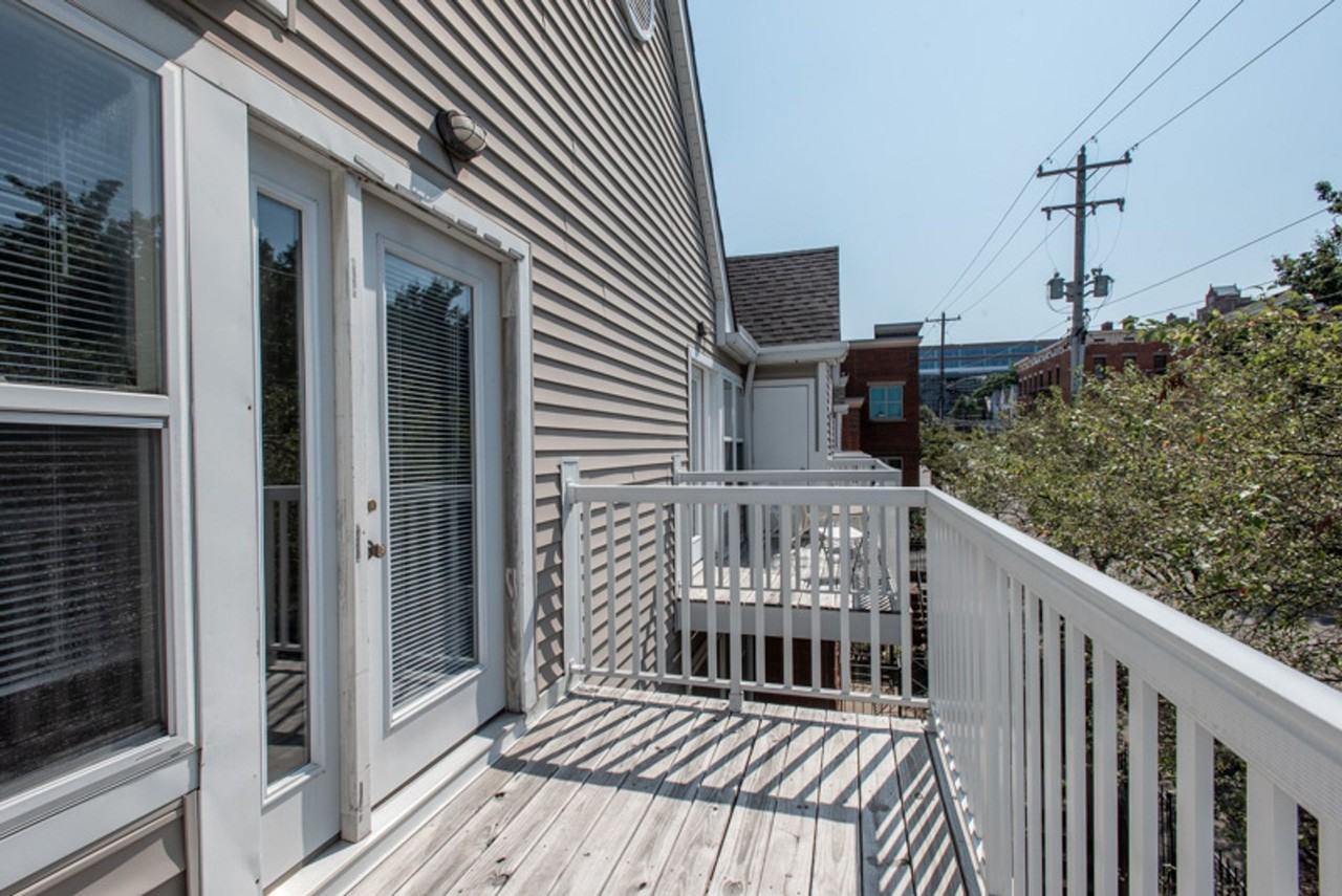 Walk to UC & UC Medical | 1BR/2BR Apartments - Photo 3 of 50