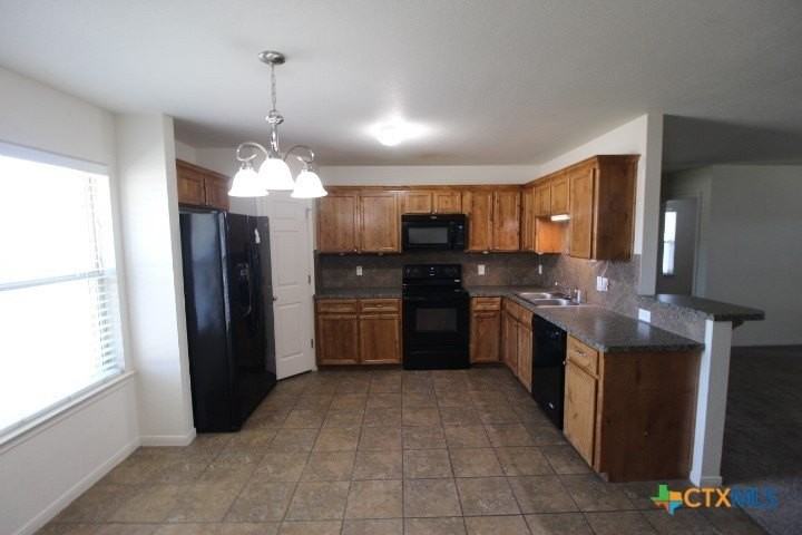 2813 Settlement Rd - Photo 2 of 8