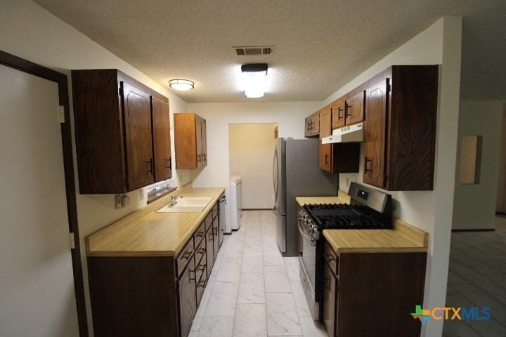 1513 Missouri Ave - Photo 4 of 13