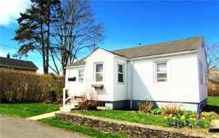 featured image of 35 Rosa Rd