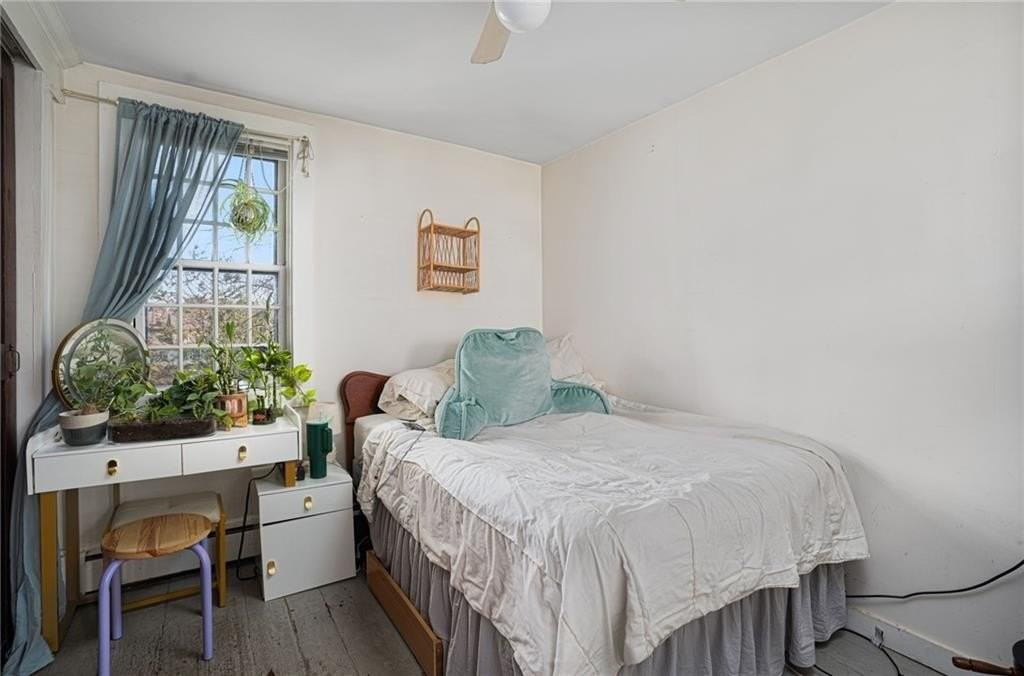 73 Thames St #B - Photo 4 of 21