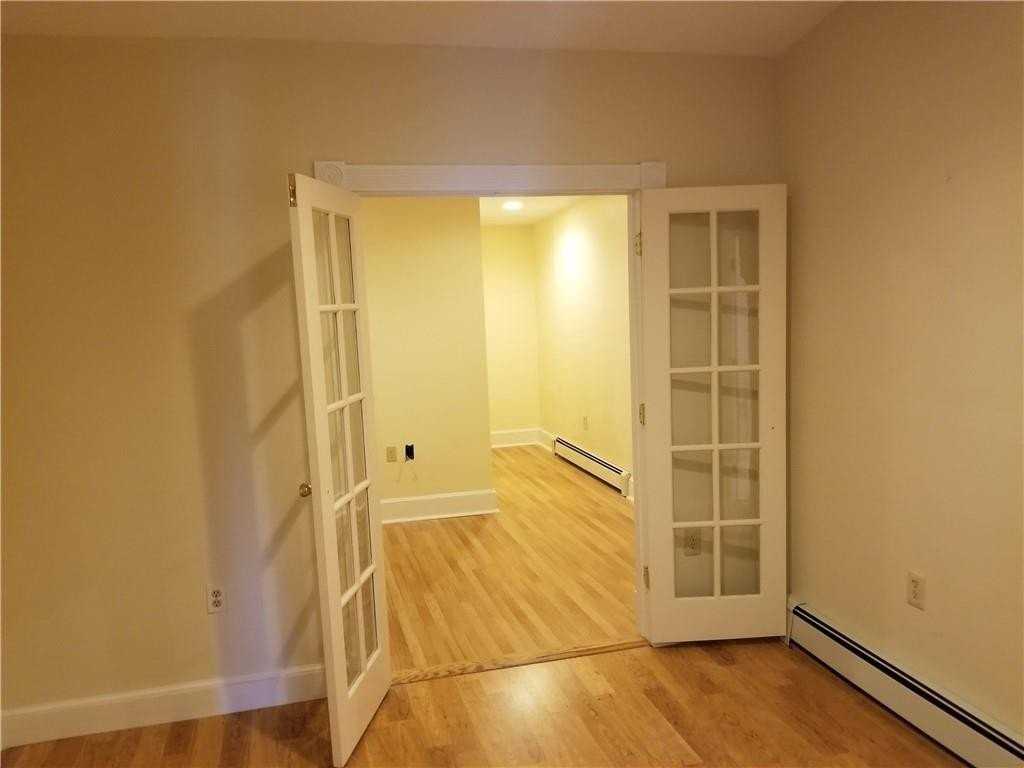 16 Clearview Ave #D - Photo 6 of 28