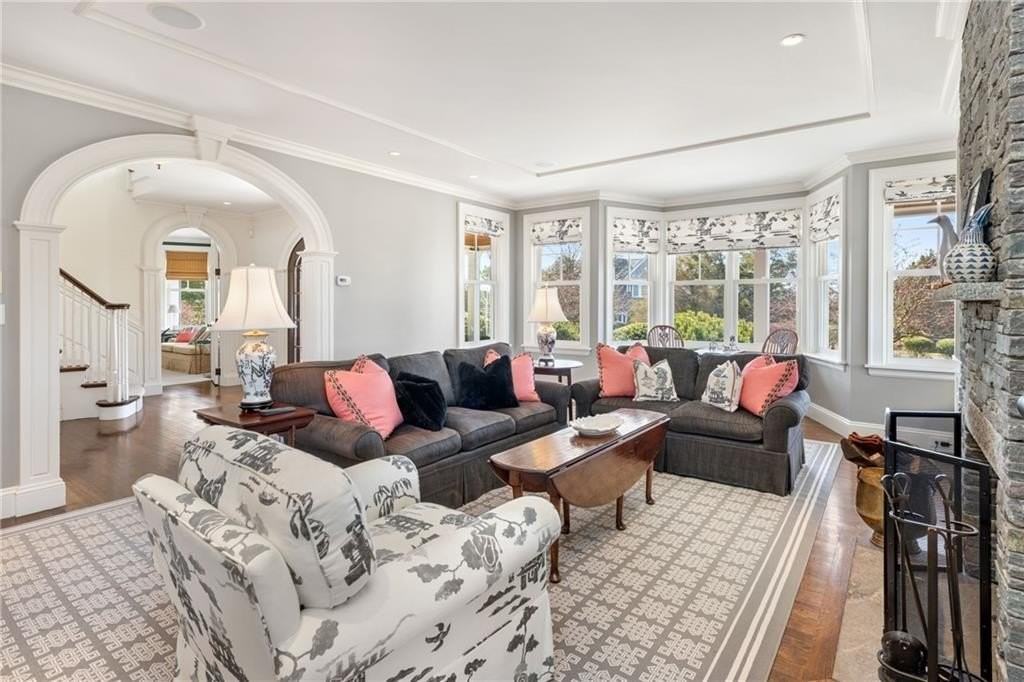 271 Carnegie Harbor Dr - Photo 5 of 39