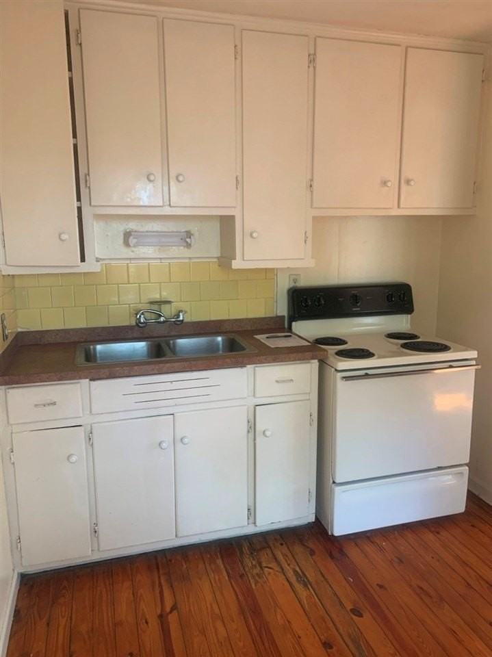 1607 Jackson Bluff Rd - Photo 2 of 18